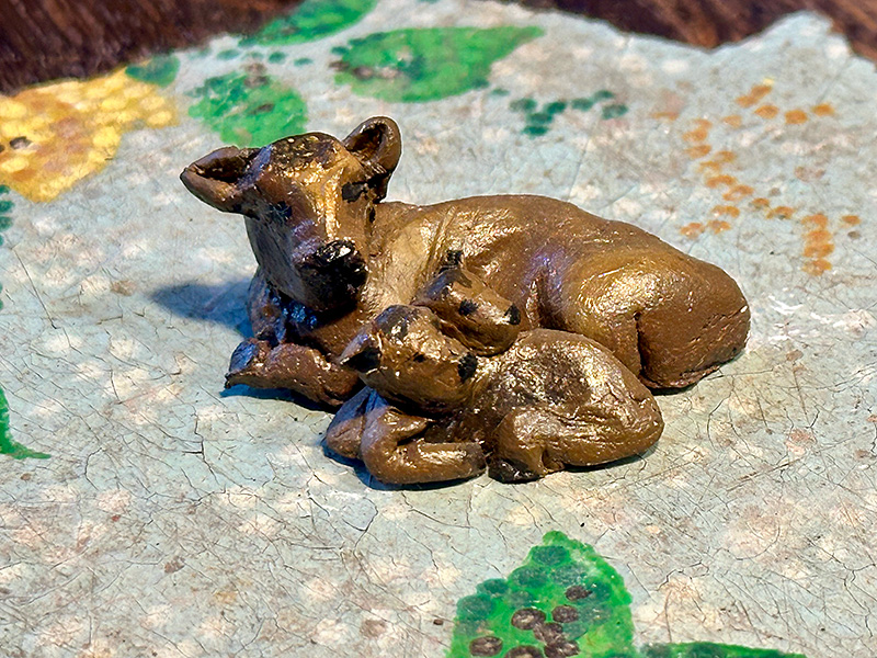 Two-headed calf, clay, acrylic paint, heritage linoleum 2020 | model 2" (5cm)